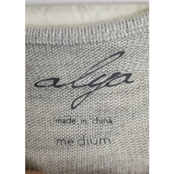 Alya Heather Gray Beautiful Lace Detail Lightweight Women's Sweater Top M - Picture 4 of 5